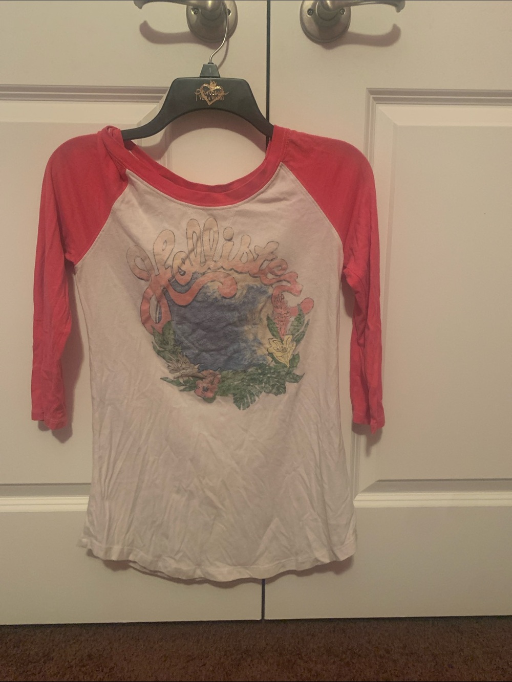 Hollister Vintage Y2K Pink & White Raglan Graphic Baseball Tee